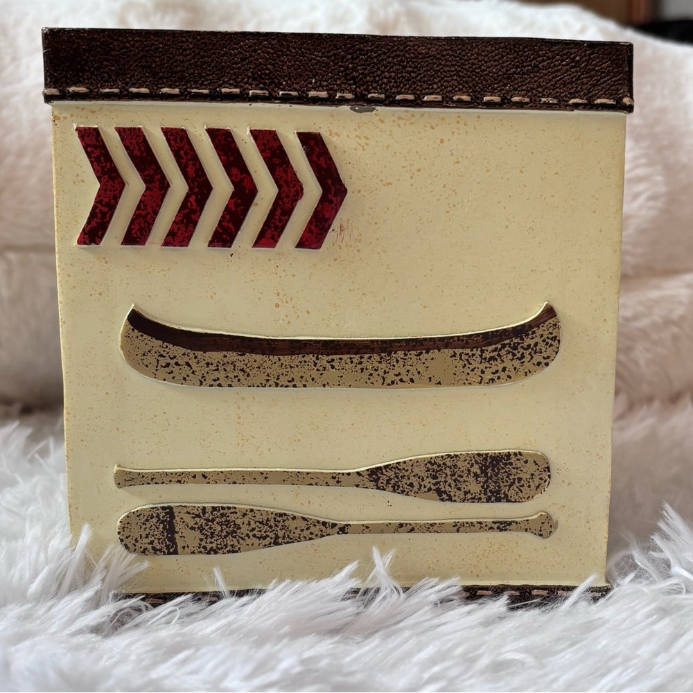 Cabin/outdoor  theme tissue box holder .